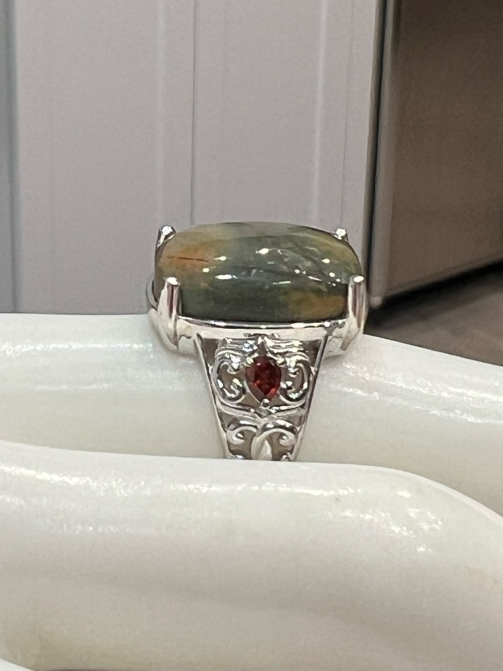 VALUE BUY Venus Jasper Mozambique Garnet Silver Ring Sz 7 PRICE FIRM! - Picture 6 of 8
